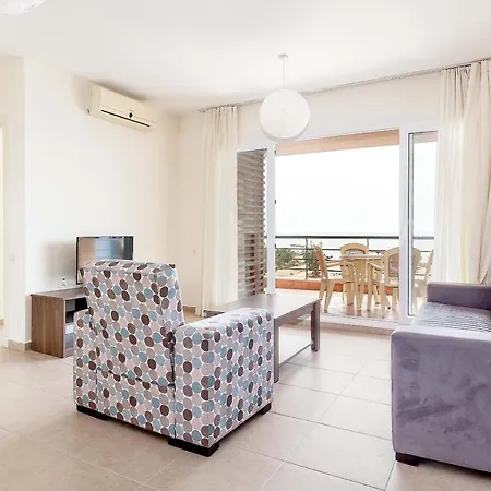 Thalassa Beach 2 Bedroom Family Holiday Appartement